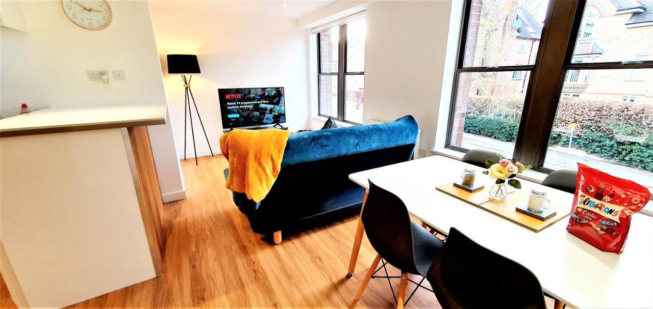Cliftonville Heights - 2 Bed Home Away From Home Northampton Esterno foto