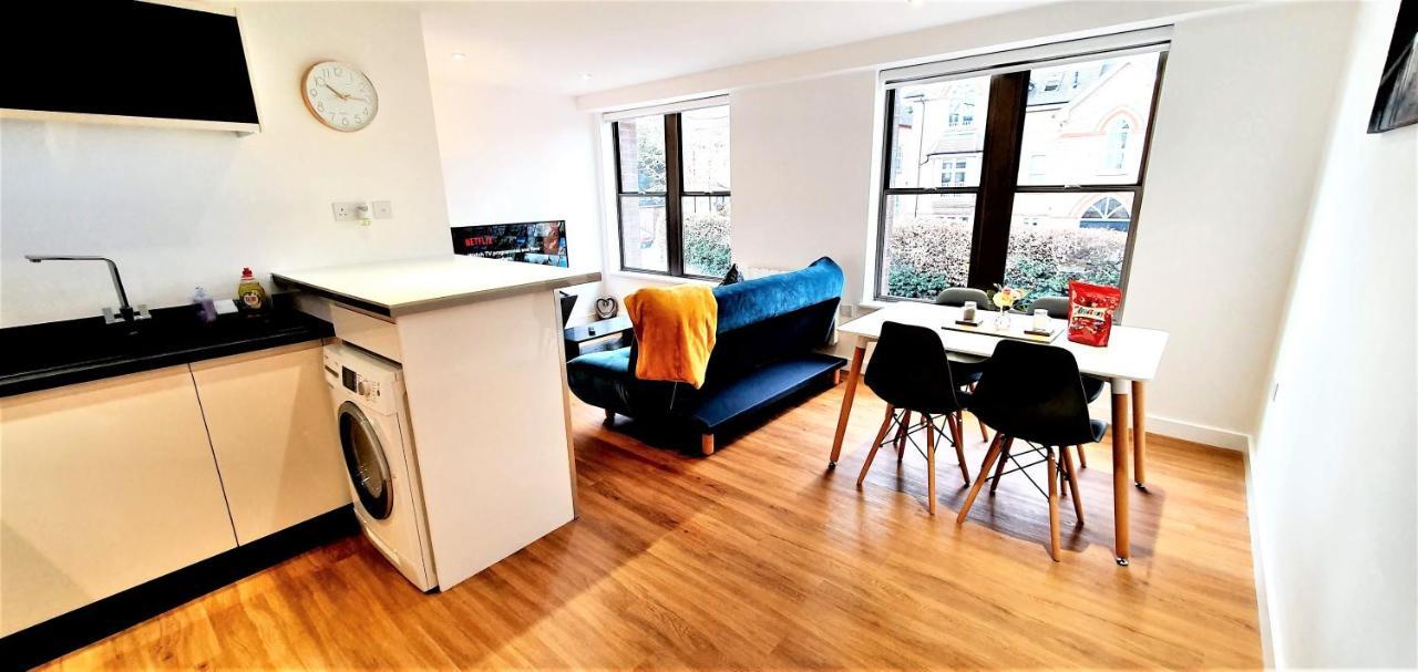 Cliftonville Heights - 2 Bed Home Away From Home Northampton Esterno foto