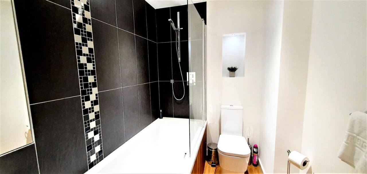Cliftonville Heights - 2 Bed Home Away From Home Northampton Esterno foto