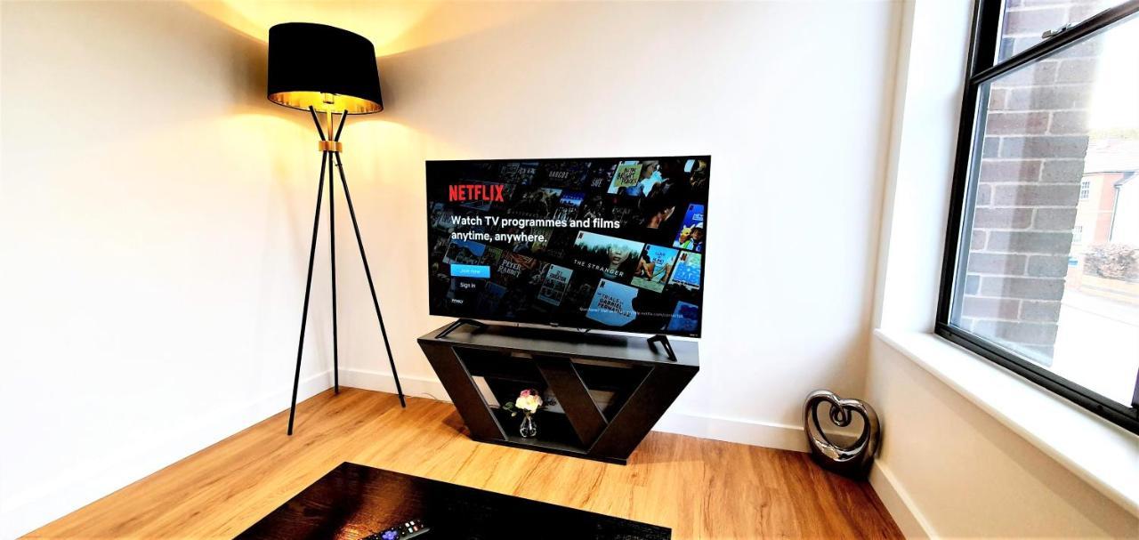 Cliftonville Heights - 2 Bed Home Away From Home Northampton Esterno foto