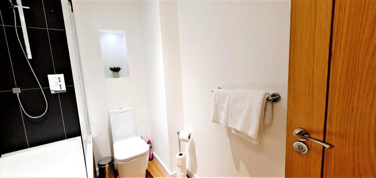 Cliftonville Heights - 2 Bed Home Away From Home Northampton Esterno foto