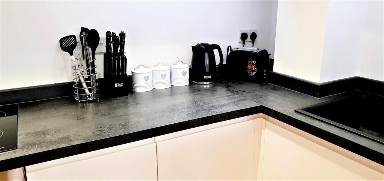 Cliftonville Heights - 2 Bed Home Away From Home Northampton Esterno foto